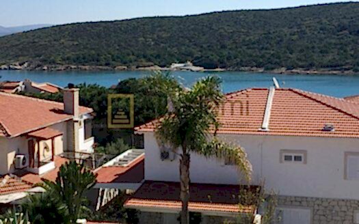 ÇEŞME PAŞALİMANI’nda SEZONLUK TAM MÜSTAKİL VİLLA